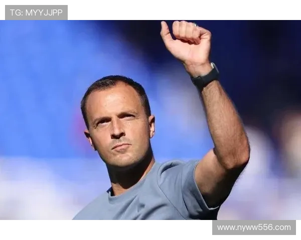 伯明翰俱乐部主帅重塑球队精神核心迎战新赛季展现重返英超雄心 伯明翰俱乐部主帅重塑球队精神核心迎战新赛季展现重返英超雄心