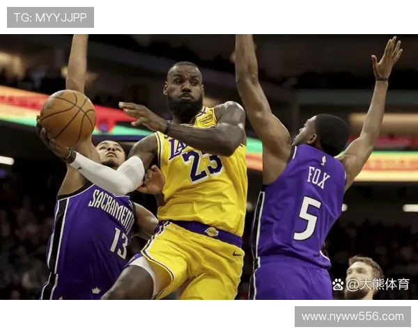 库里三分再创纪录勇士力克湖人詹姆斯空砍三双难救主 库里三分再创纪录勇士力克湖人詹姆斯空砍三双难救主