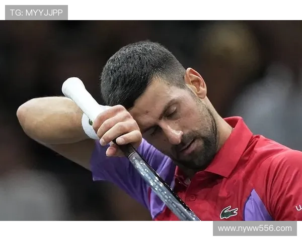 德约科维奇惊险逆转晋级年终总决赛四强再度展现世界第一王者风范 德约科维奇惊险逆转晋级年终总决赛四强再度展现世界第一王者风范