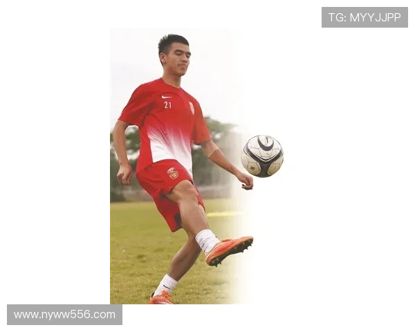 世界杯预选赛激烈开战 中国男足力争小组出线目标再升新台阶 世界杯预选赛激烈开战 中国男足力争小组出线目标再升新台阶